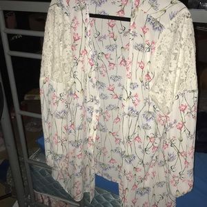 Laced Sleeve Coverup (NEVER WORN)